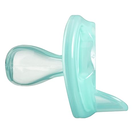 Tommee Tippee Ultra-Light Silicone Pacifier, Symmetrical One-Piece Design, BPA-Free Silicone Binkies, 0-6m, 4-Count