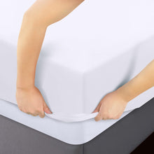 Load image into Gallery viewer, Utopia Bedding Queen Fitted Sheet - Bottom Sheet - Deep Pocket - Soft Microfiber -Shrinkage and Fade Resistant-Easy Care -1 Fitted Sheet Only (White)