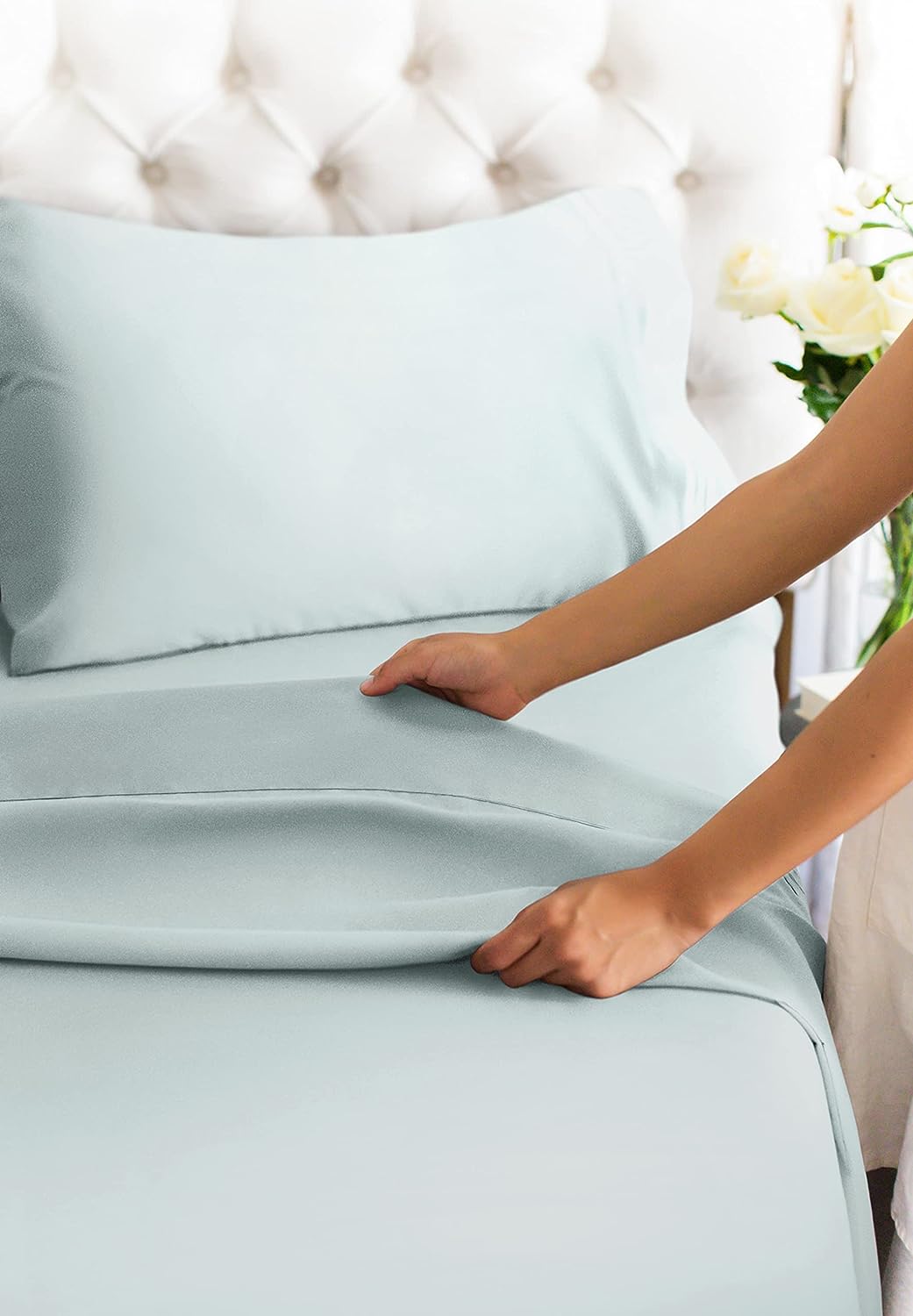 Queen Size Sheet Set - Breathable & Cooling Sheets - Hotel Luxury Bed Sheets for Women, Men Kids & Teens - Deep Pockets - 4 Piece Set - Soft & Wrinkle Free - Ice Blue Bed Sheets - Queen Sheets