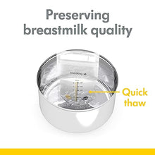 Load image into Gallery viewer, Medela Breast Milk Storage Bags, 100 Count, Ready to Use Breastmilk Bags for Breastfeeding, Self Standing Bag, Space Saving Flat Profile, Hygienically Pre-Sealed, 6 Ounce
