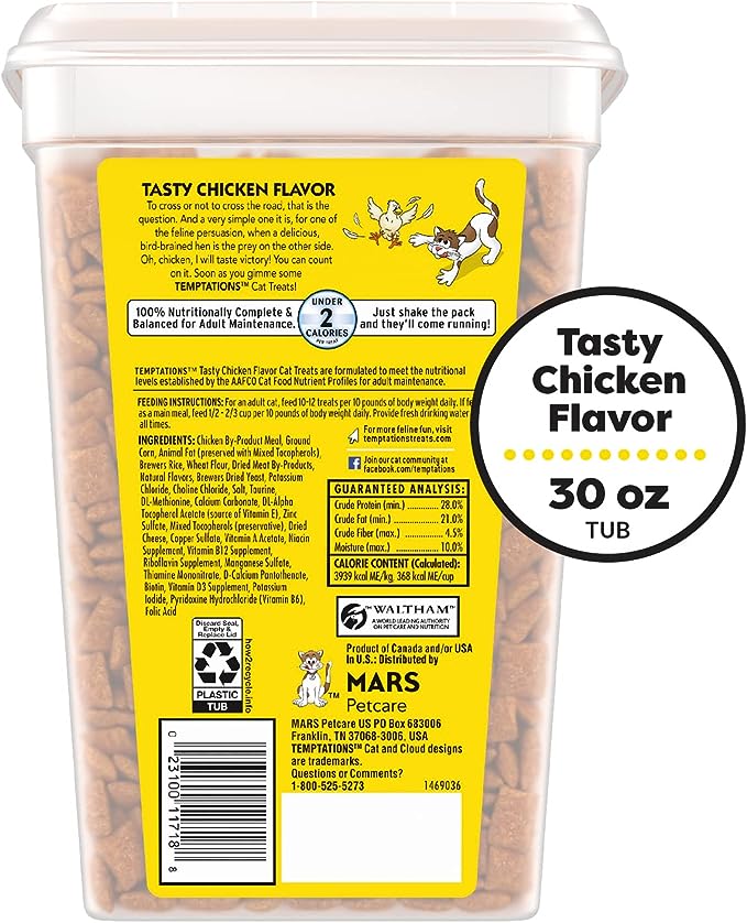 TEMPTATIONS Classic Crunchy and Soft Cat Treats Tasty Chicken Flavor, 30 oz. Tub